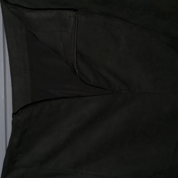 Jcrew skirt 😍 - Picture 3 of 5